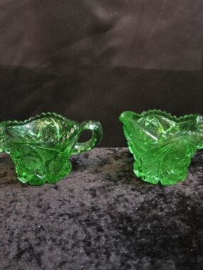 EAPG IMPERIAL GLASS EMERALD GREEN "WHIRLING STAR" SUGAR and CREAMER